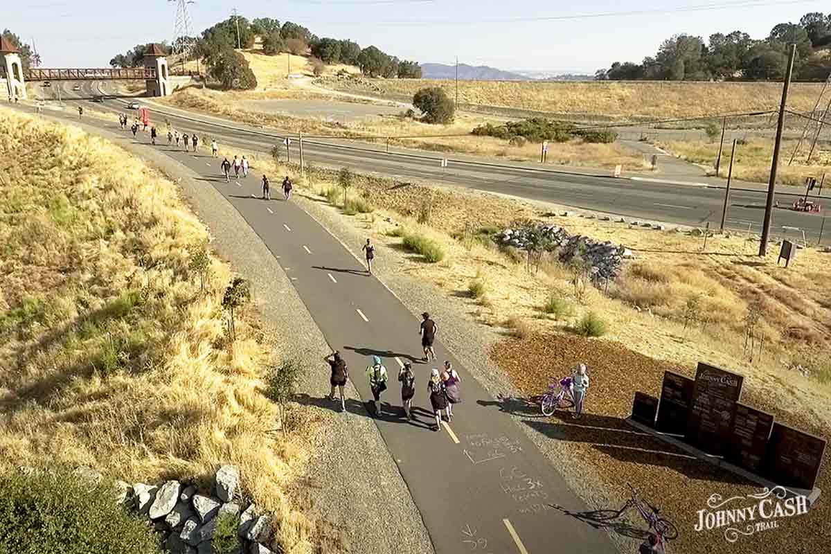 Walkers and joggers enjoying the Johnny Cash Trail in Folsom, CA.